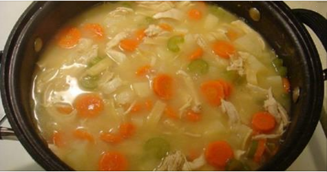 Soupe aux légumes : une recette légère pour accompagner une alimentation équilibrée