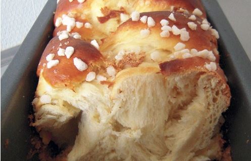 Comment faire une brioche moelleuse et délicieuse très facilement