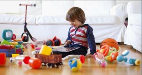 – Si votre maison est trop bien rangée, trop propre c’est un signe que votre enfant en-souffre