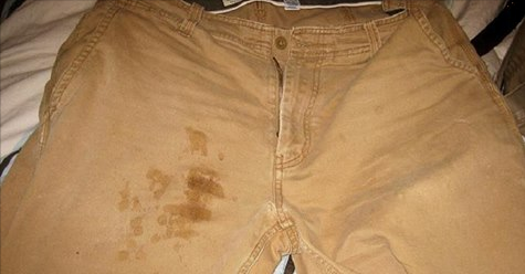 L’astuce de génie pour enlever des taches de gras sur le linge