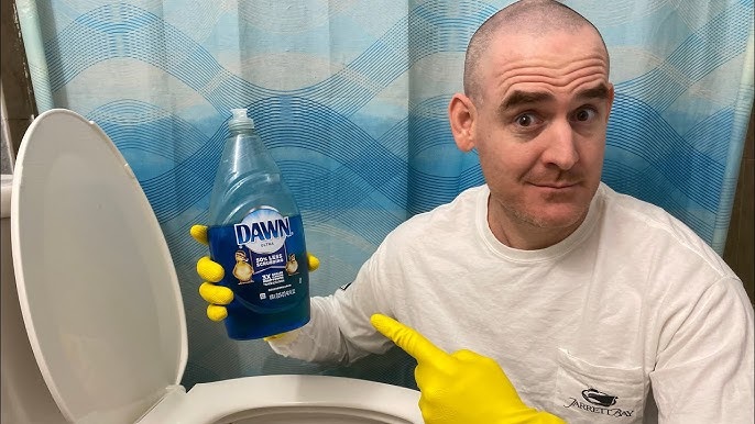 L’Astuce de Plombier Pour Déboucher les Toilettes Avec du Liquide Vaisselle