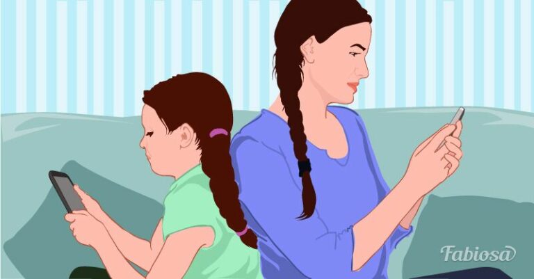 Voici pourquoi les parents qui sont dépendants de leurs téléphones cellulaires affectent le développement de leurs enfants