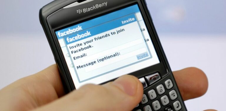 Pourquoi BlackBerry attaque Facebook, WhatsApp et Instagram en justice