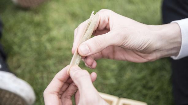 Le risque de schizophrénie s’élève dès cinq joints fumés à l’adolescence