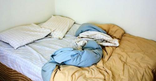 Pourquoi il ne faut pas faire son lit le matin !