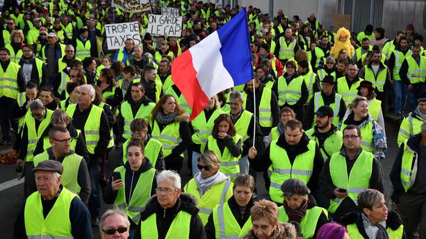 Gilets jaunes : le mouvement désigne huit porte-paroles