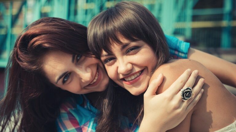 Selon la science le fait d’avoir une sœur fait de toi une meilleure personne
