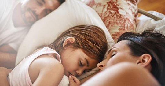 – Ce qui arrive aux enfants qui ne peuvent pas dormir seuls