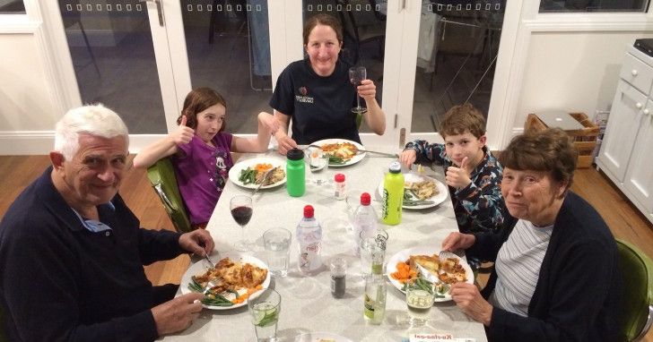 Un jour, vous réaliserez que rentrer à la maison et dîner en famille signifie avoir tout dans la vie