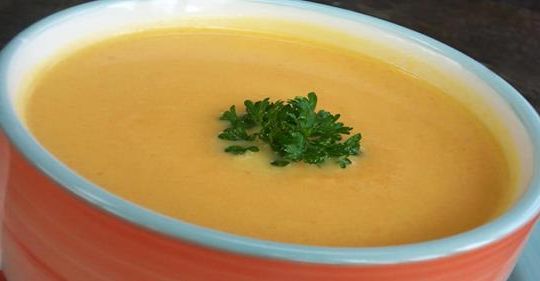 Crème de carottes, navet et sirop d’érable (facile et délicieuse)