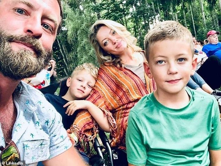 Embrassez vos enfants et ne travaillez pas trop : Le message d’un papa qui a perdu son enfant