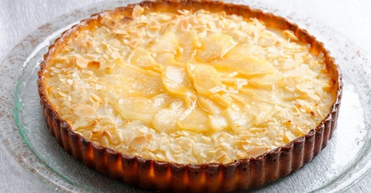 Recette de Tarte aux pommes et crème d’amande au caramel