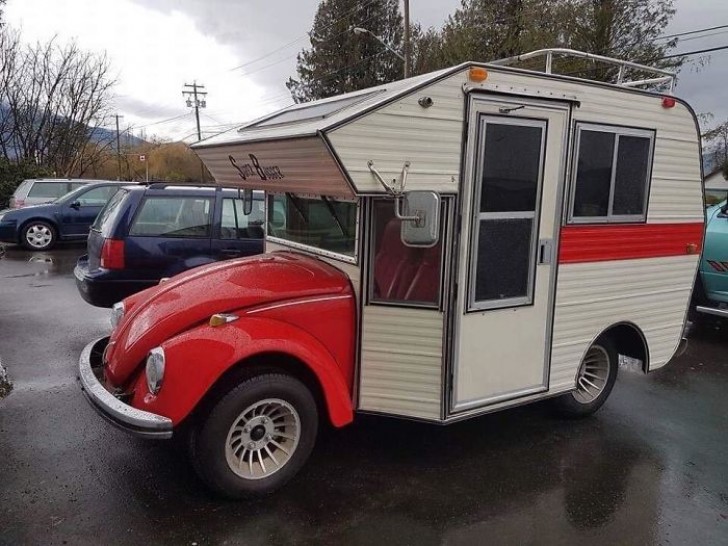 Mi-coccinelle, mi-camper : cette hybride est une voiture rarissime qui donne envie de partir