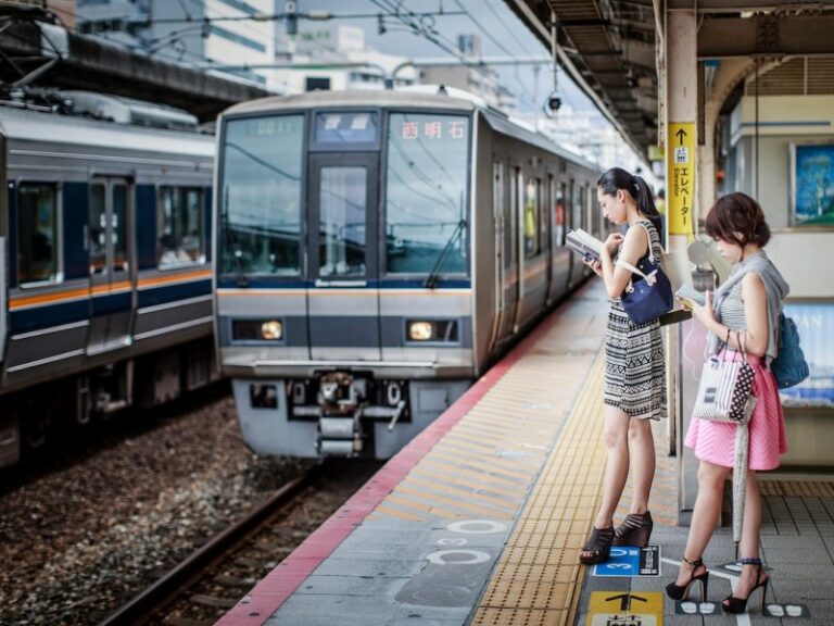 Japon : Le train arrive avec une minute de retard… une enquête ouverte !