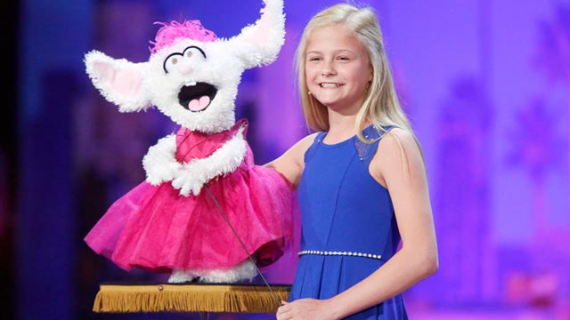 Une ventriloque de 12 ans épate le monde entier