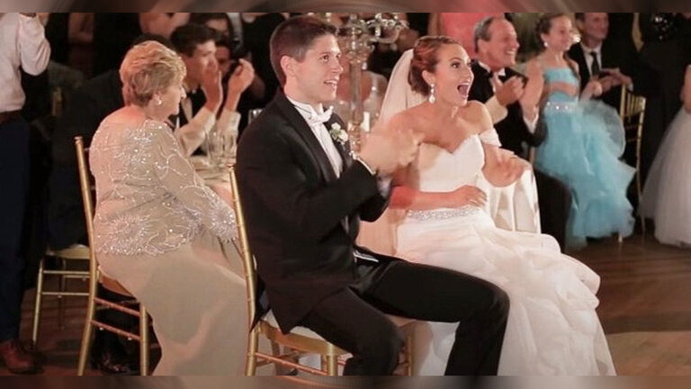 Les invités d’une fête de mariage réalisent une performance Flash Mob incroyable, et la mariée est prise par surprise