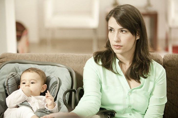 Ma fille adolescente a un bébé mais je refuse de l’aider le week-end