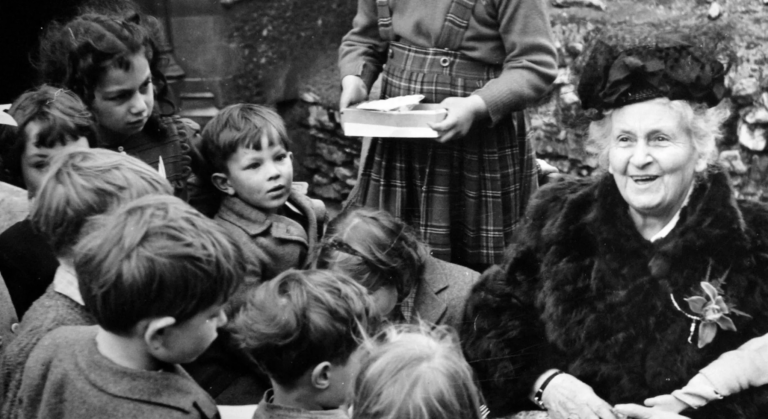 Les activités Montessori en fonction de l’âge de votre enfant