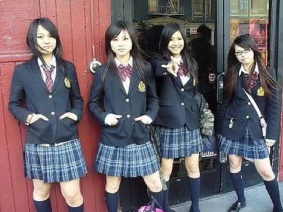 Les Règles les Plus Étranges des Écoles au Japon !