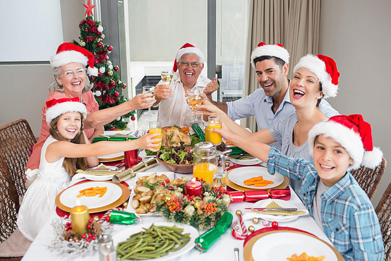 Bien s’asseoir durant les repas de fêtes de fin d’année