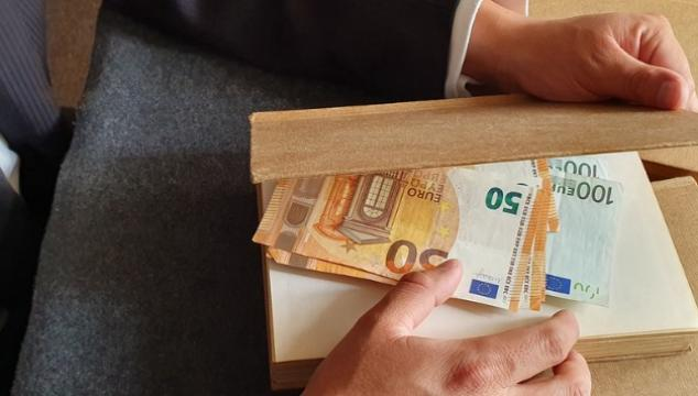 5 Règles à suivre pour gérer votre argent comme les riches !