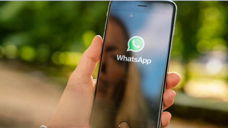 Astuce WhatsApp: comment choisir qui peut voir quand vous êtes en ligne?