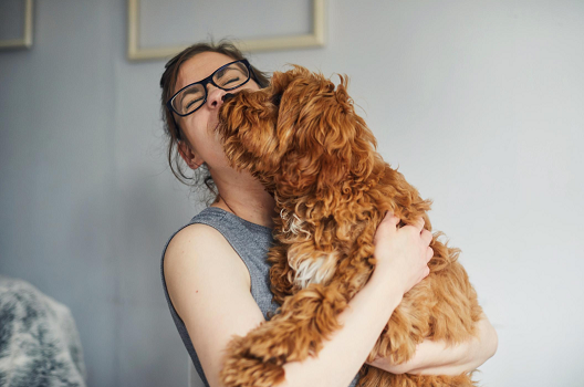 Être trop attaché à son animal peut refléter un trouble psychologique