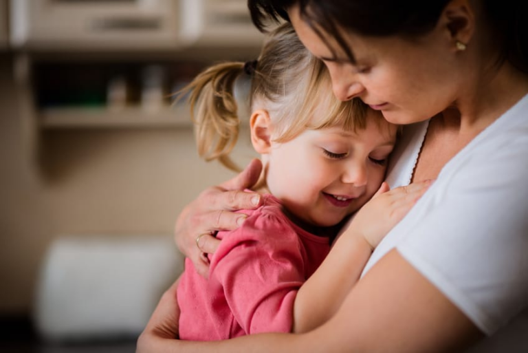 Intelligence émotionnelle : 7 signes qui montrent qu’elle n’a pas été développée durant l’enfance