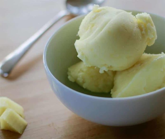 Une recette Thermomix de glace à l’ananas sans œufs