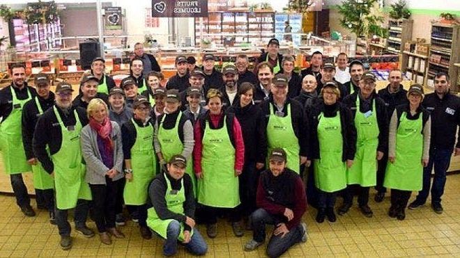 Ces Agriculteurs Achètent un Supermarché pour Vendre Directement leurs Produits