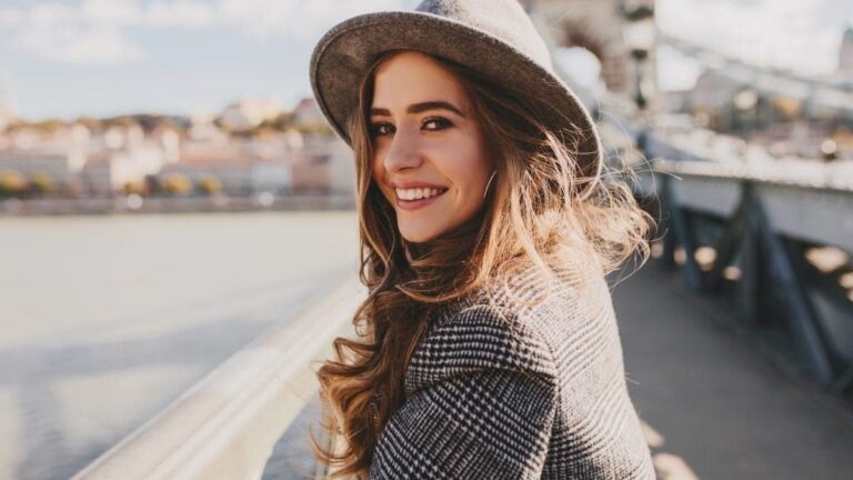 8 petites habitudes qui rendent plus heureux que 90 % des gens