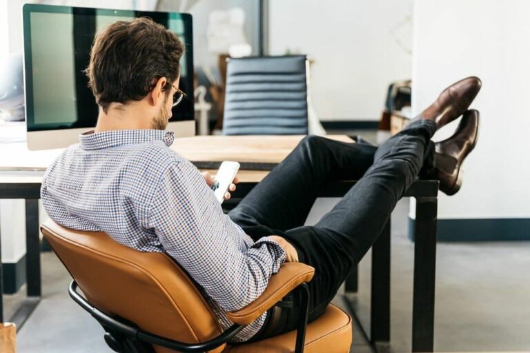 7 choses à ne pas faire pendant que vous travaillez